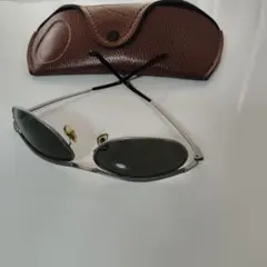 Item thumbnail for item 952acf82-e0d1-48f3-ab68-46824d52e0dd