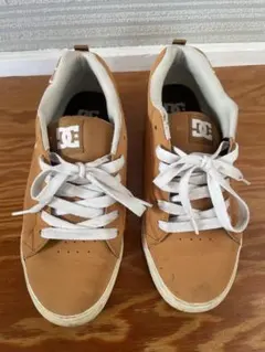 DCスニーカー