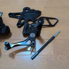 KYB フロント ショック ハイラックススポーツピックアップ RZN152