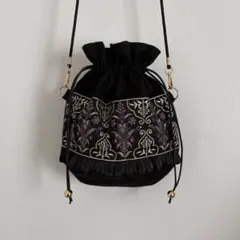 ハンドメイド　インド刺繍リボン巾着袋バック　ブラック系⑩