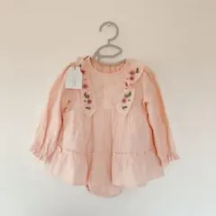セラフ　花柄刺繍ロンパース　タグ付き