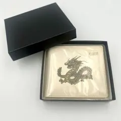 新品未使用】二つ折り財布　龍　ドラゴン　小銭入れ付き　牛革　日本製　ホワイト　白のサムネイル