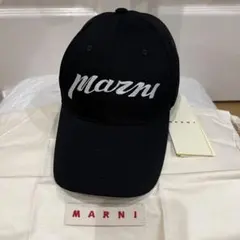 Item thumbnail for item 4402153e-9bd5-4b94-a83d-e5c03d427bc1