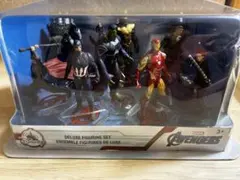 アベンジャーズ　デラックスフィギュアセット