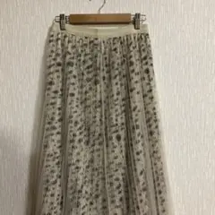 ヒョウ柄チュールプリーツスカート