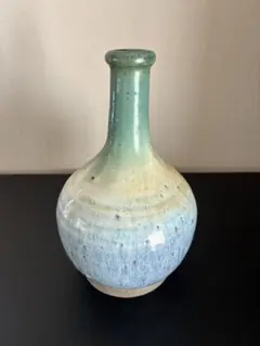 陶器 花瓶 縦縞模様 灰釉 | Mercari