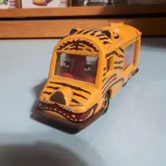 Item thumbnail for item 28a35517-dbdf-4bb7-9a9e-93a5c05644a7