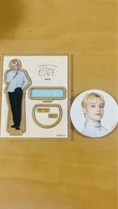 TXTカフェ ヒュニンカイ アクスタ＆缶バッジ