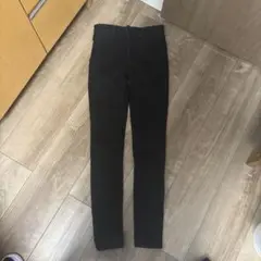 UNIQLO スキニーデニム ブラック