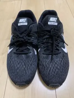 NIKE ZOOMWINFLO5/ブラック/AA7406-001/26.5cm