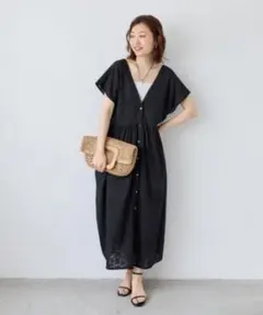新品未使用タグ付　ルクールブラン　ジャガード2WAYシャツワンピース　ブラックのサムネイル