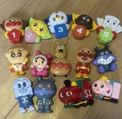 アンパンマンフィギュア　キャラクター吸盤付きパーツ　14個セット