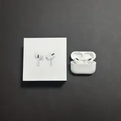 AirPods Pro 本体 充電ケース付きのサムネイル