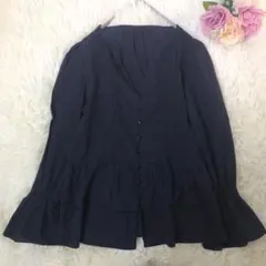 IENA 長袖　ぺプラム　ブラウス　ピンタック　Vネック　フリーサイズ