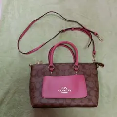 シグネチャー ショルダーバッグ