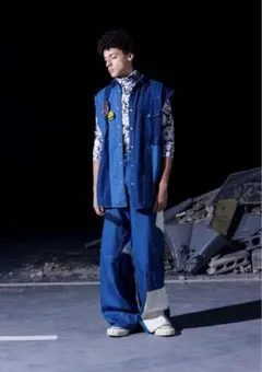 Item thumbnail for item 9d988e22-f3d5-4c37-845c-5ff7f434eff4