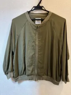 BLANCHIC ブルゾン カーキのサムネイル