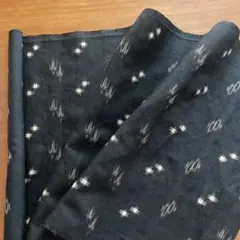 着物はぎれ　久米島紬　古布　絹　ハンドメイド