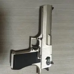 デザートイーグル 段ボール製 - メルカリ