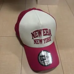 NEW ERA トラッカーキャップ 赤/クリーム swag