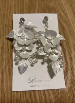 BRIDE ME フラワーモチーフ ピアス