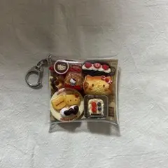 ガチャ詰めポーチ、ハローキティミニチュアポーチ