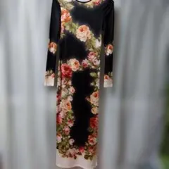 ブラック 花柄 ロングワンピース 長袖