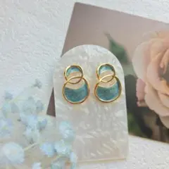 E299 ブルーアンティーク風イヤリング|耳元を彩る|華奢|パーティー