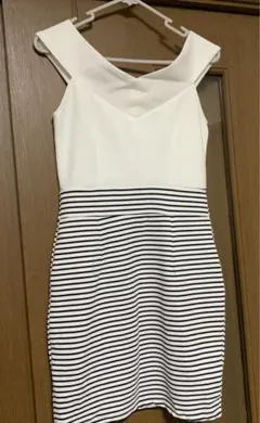 【リップサービス】タイトワンピース