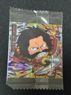 ワンピース　ウエハースシール　ゴール・D・ロジャー　SR SW5-06 未開封品