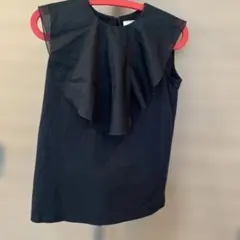 ユナイテッドアローズ　ビックフリルカットソー