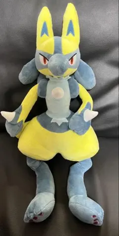 ポケットモンスター　めちゃもふぐっとぬいぐるみ　黄色いルカリオ