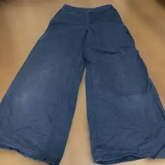 Item thumbnail for item 0ab67fc3-7275-4eb8-8c8b-e8ef9299e4a3