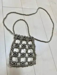 シルバー ビーズ編み パーティーバッグ　ショルダーバッグ　ハンドバッグ