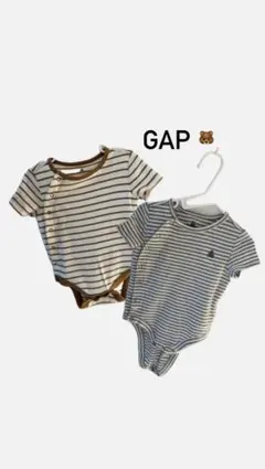 値下げしました　GAP ストライプロンパース 2枚セット 0-3ヶ月