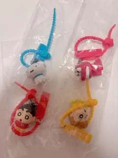 カラフルマルチチャーム　クレヨンしんちゃん