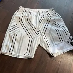 ATHLETA プラクティスショーツ　ホワイト　Mサイズ