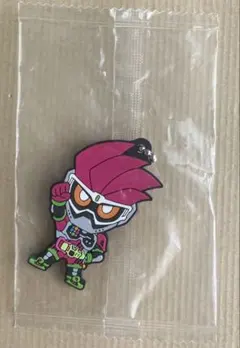 レジェンドライダーカプセルラバーマスコット　仮面ライダーエグゼイド