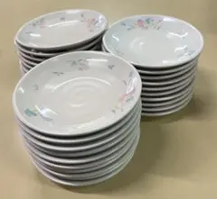 小皿　丸皿　花柄　30セット　メラミン樹脂食器【中古品】のサムネイル