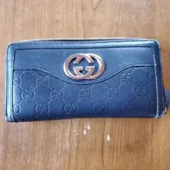 GUCCI ブラック GGパターン 長財布
