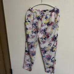 snidel 花柄カジュアルパンツ Mのサムネイル