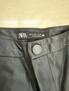 ZARA ブラック スキニーパンツ EUR 36