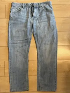 ライトブルーストレートデニムパンツ Mサイズ