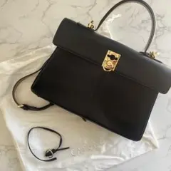 未使用級 CAFUNE カフネ ショルダーバッグ ポーチ チェーンショルダー CAFUNE(カフネ) ショルダーバッグ・ポシェット(レディース