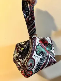 ペイズリー柄 ワンハンドルポーチ
