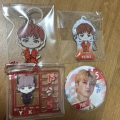 超特急ユーキ　キーホルダー＆缶バッジセット