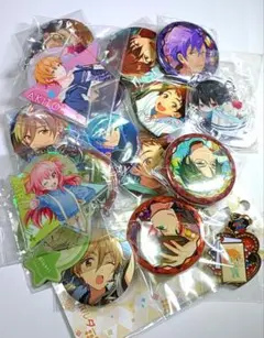 あんスタ 紅月 紙類 缶バッジ アクキー まとめ売り - メルカリ