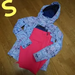 【新品タグ付き】ロキシー　上下セットアップ　総柄　ピンク　Ｓのサムネイル