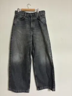 最終値下げ　ACNE STUDIOS 1989 ブラックデニムのサムネイル
