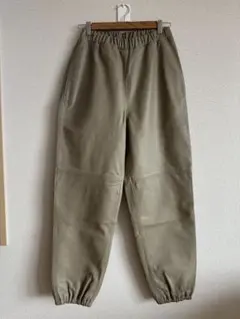 SEEALL レザーパンツ　新品未使用品